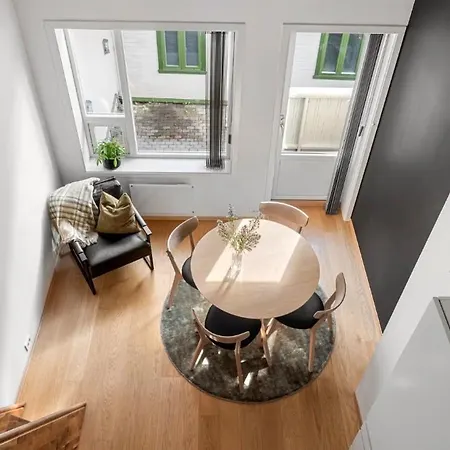 The Heart Of Tromso, Three Floors And Modern *